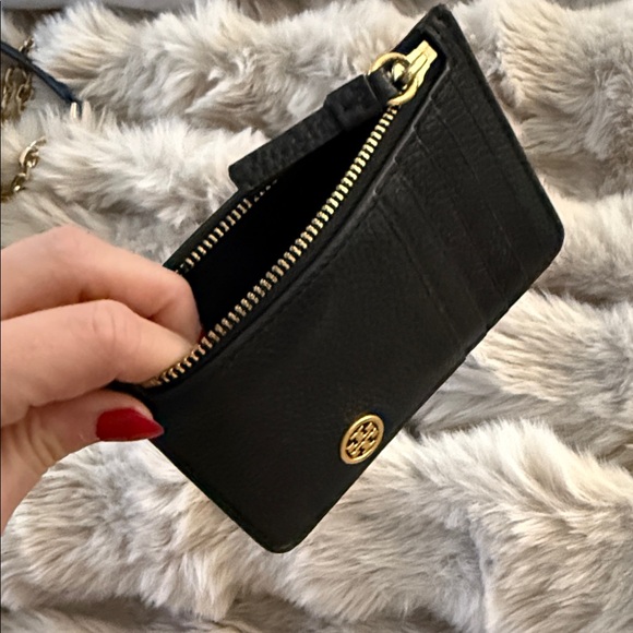 Tory Burch Black Leather Zip Card Case - Picture 3 of 3